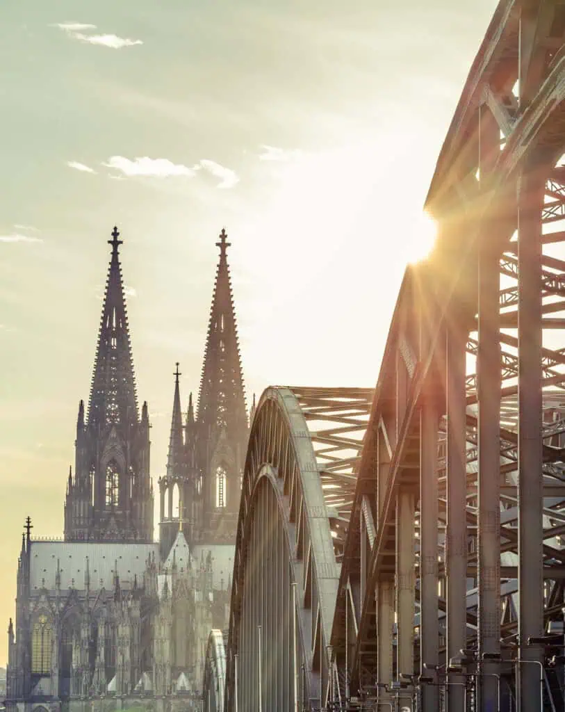 Kölner Dom bei Nacht